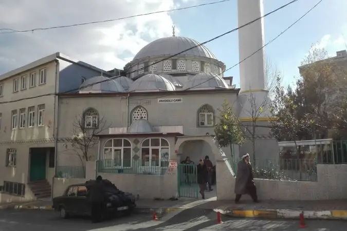 Anadolu Cami kapak fotoğrafı