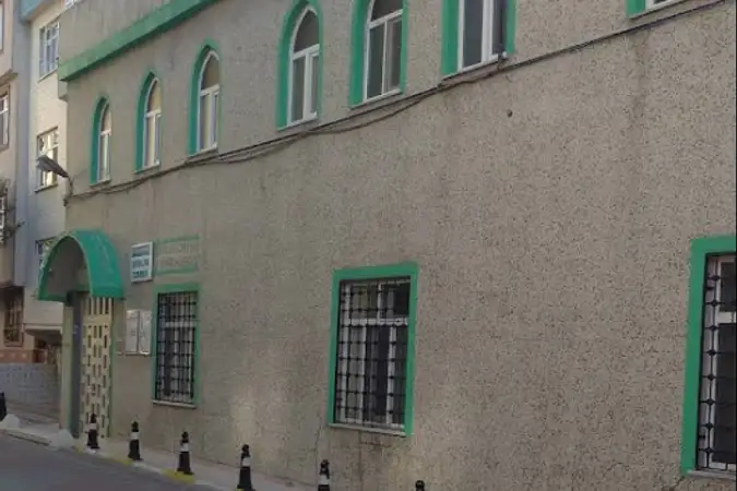 Birlik Cami kapak fotoğrafı