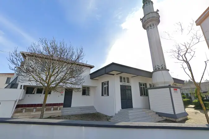 Aydınlı Hacılar Cami kapak fotoğrafı