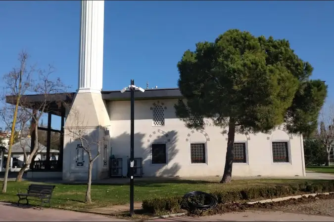 Gisbir Sahil Cami kapak fotoğrafı