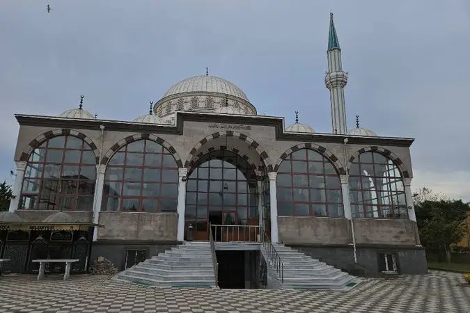 Orhanlı Yavuz Selim Cami kapak fotoğrafı