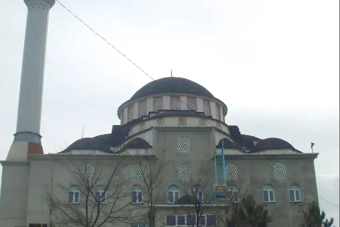 Erden Cami kapak fotoğrafı