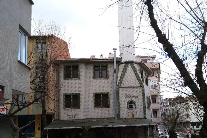 Gamame Cami kapak fotoğrafı