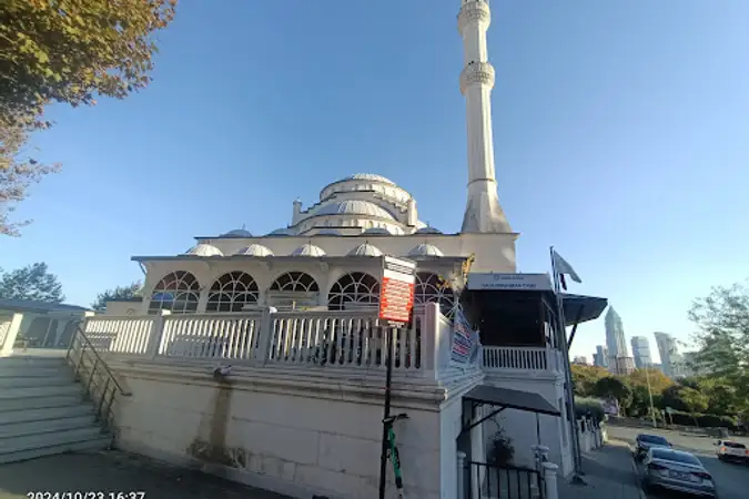 Halilurrahman Cami kapak fotoğrafı