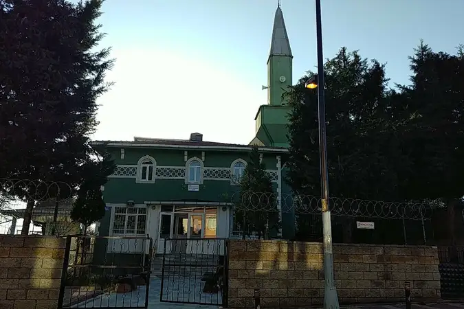 Hasan Yeşilkaya Cami kapak fotoğrafı