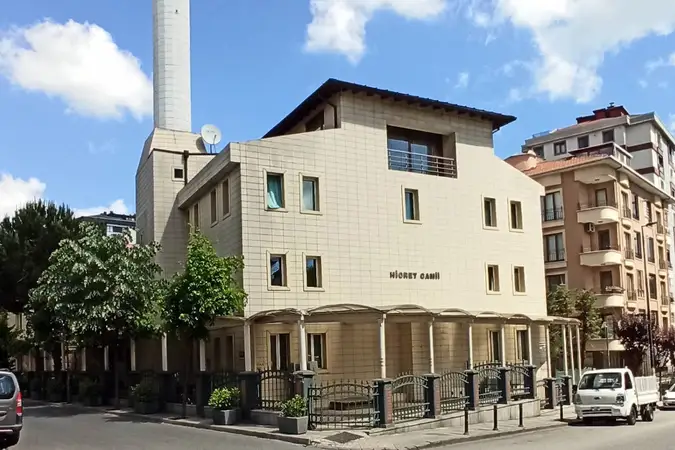 Hicret Cami kapak fotoğrafı