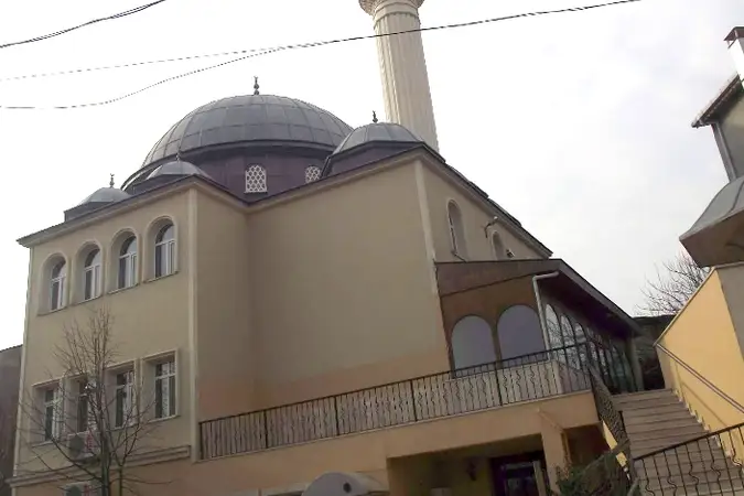Kazım Karabekir Hz. Osman Cami kapak fotoğrafı