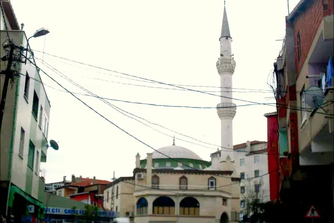 Kazım Karabekir Orta Cami kapak fotoğrafı
