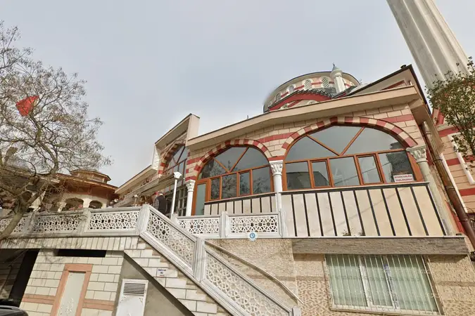 Yusa Cami kapak fotoğrafı