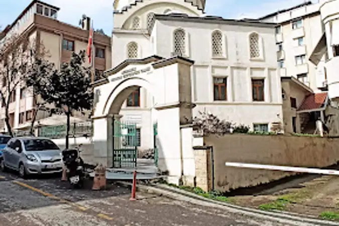 Acıbadem Merkez Çavuşoğlu Cami kapak fotoğrafı