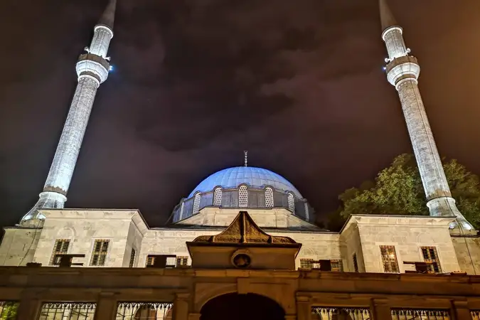 Beylerbeyi Hamidi Evvel Cami kapak fotoğrafı