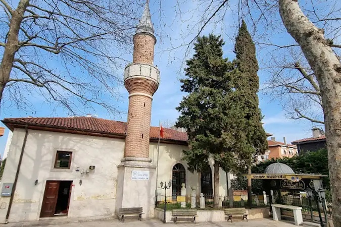 Bulgurlu Bayrampaşa Cami kapak fotoğrafı