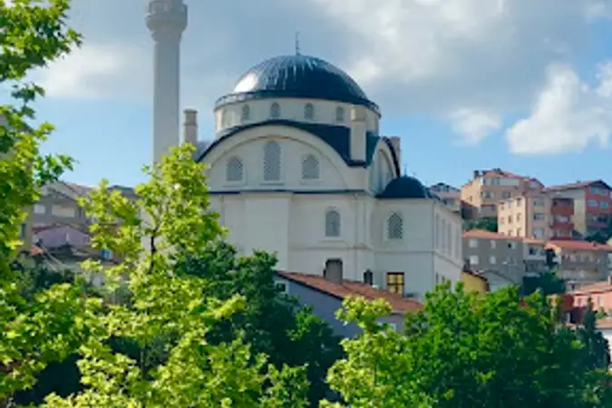 Kirazlıtepe Hacı Tevfik Karademir Cami kapak fotoğrafı