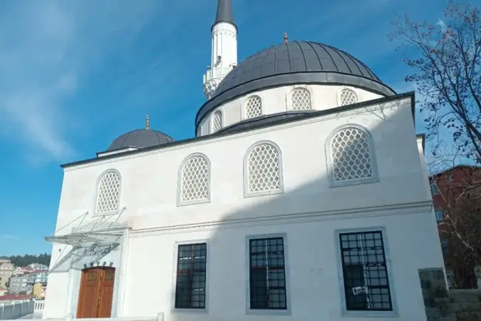 Kıroğlu Cami kapak fotoğrafı