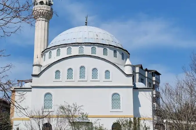 Nimet Arpacı Cami kapak fotoğrafı