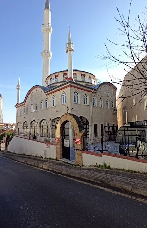 Şehit Fethi Cami kapak fotoğrafı