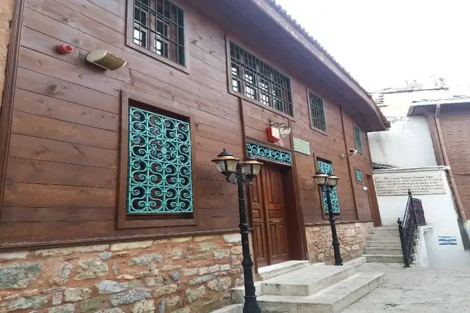 Tavaşi Hasan Ağa Cami kapak fotoğrafı