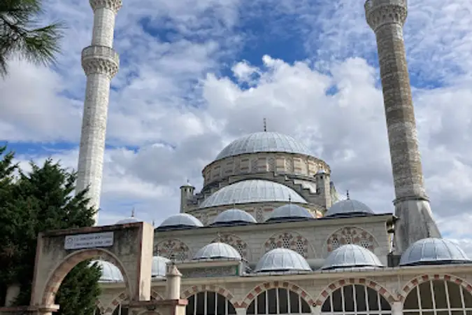 Ünalan Kuba Cami kapak fotoğrafı