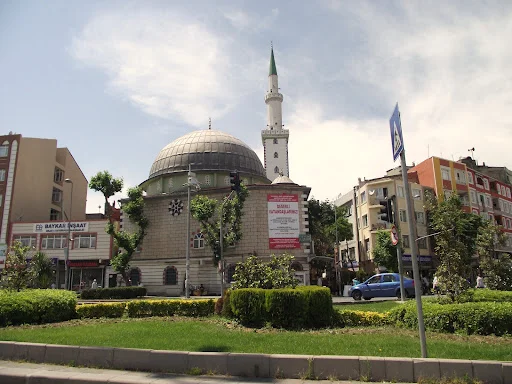Beştelsiz Cami kapak fotoğrafı