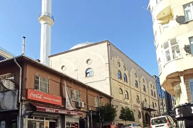 Yenidoğan Cami kapak fotoğrafı