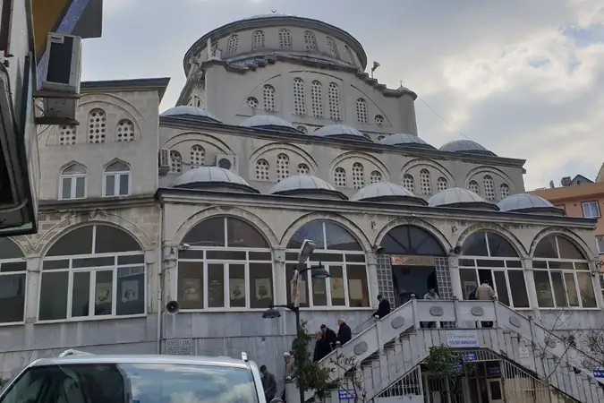 Yeşiltepe Konyalı Cami kapak fotoğrafı