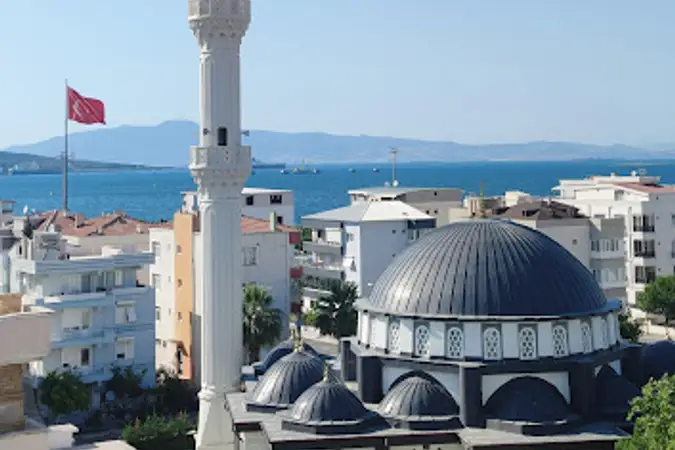 İzmir Aliağa Hacı Tahir Şimşek Cami kapak görseli
