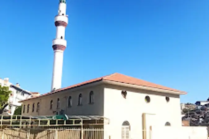 Tatbikat Cami kapak fotoğrafı