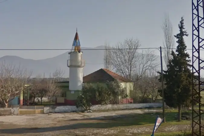 Yakacık Mahallesi Çayır Cami kapak fotoğrafı