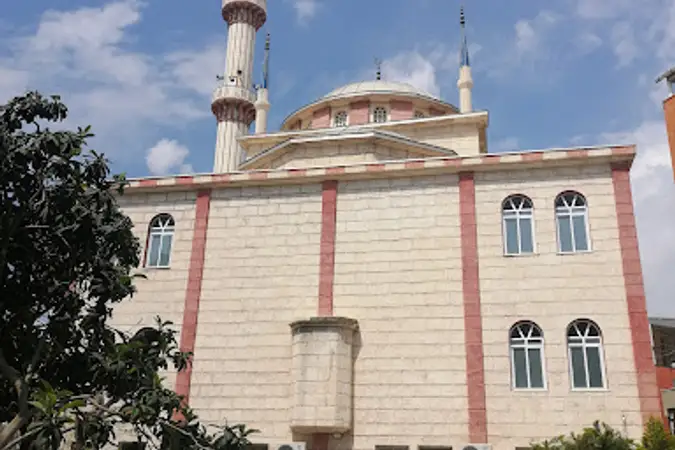 İzmir Bayraklı Çubukcular Cami kapak görseli