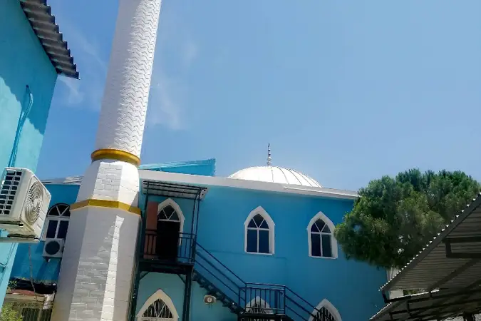 Emek Çamlık Cami kapak fotoğrafı
