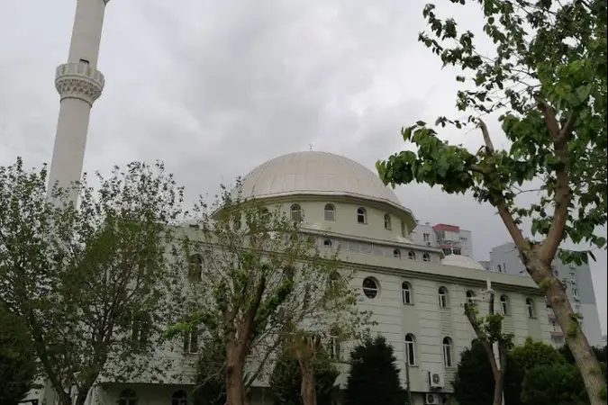 İzzet Erişen Cami kapak fotoğrafı