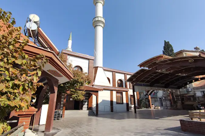 Merkez Cami kapak fotoğrafı