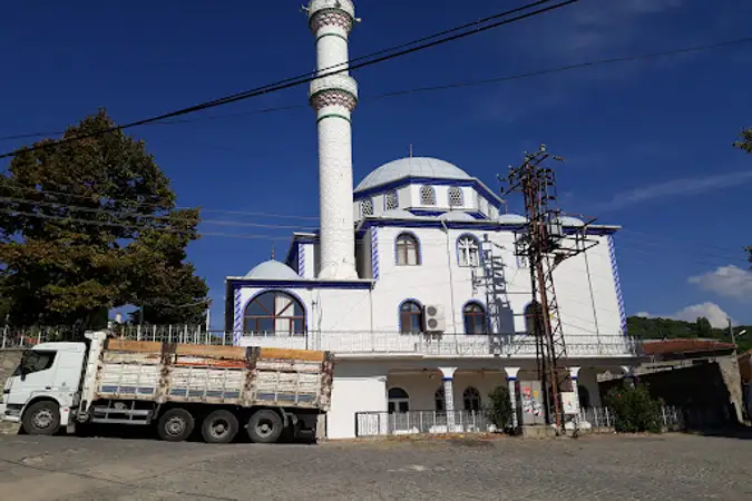 Kozak Mahallesi Kaplanköy Cami kapak fotoğrafı