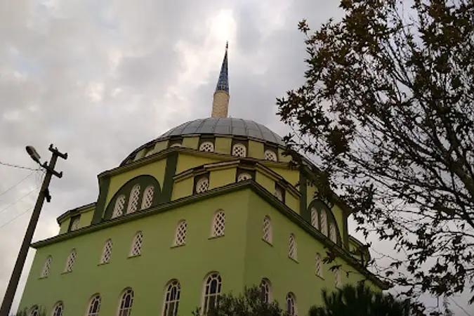 Yunus Emre Cami kapak fotoğrafı