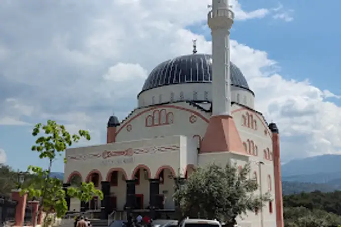 Irmaklar Cami kapak fotoğrafı
