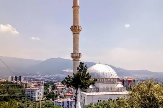 İzyuva Cami kapak fotoğrafı