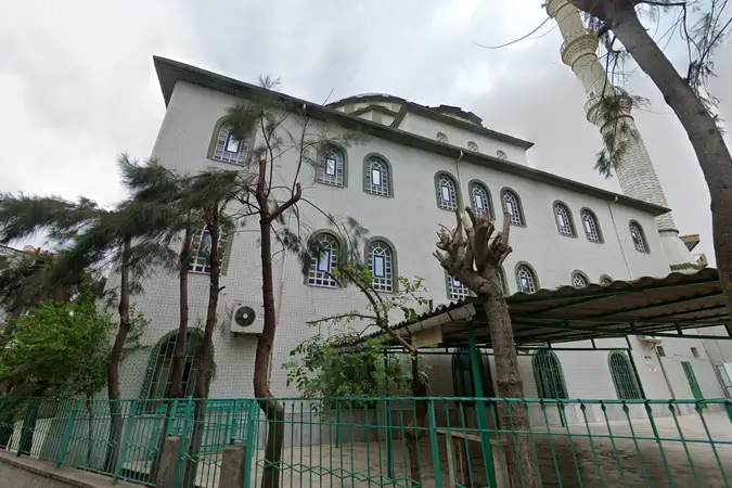 Daru-l Kuran Cami kapak fotoğrafı