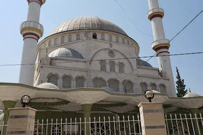 Laleli Cami kapak fotoğrafı