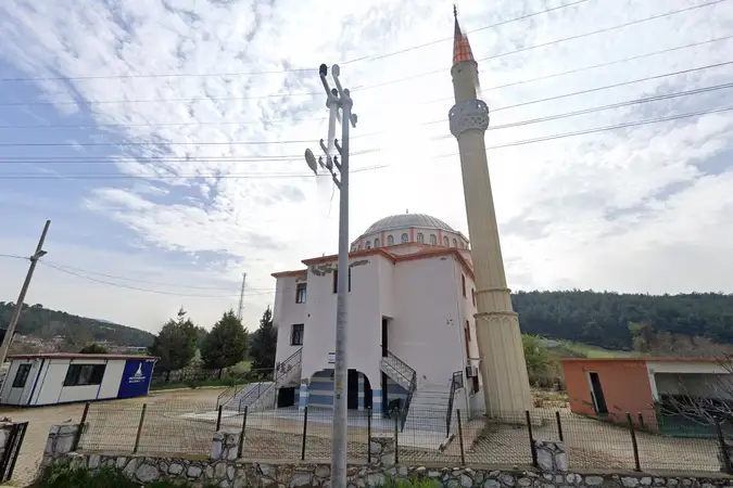 Yıldızlar Cami kapak fotoğrafı
