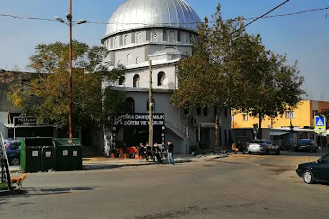 Harmandalı Merkez Cami kapak fotoğrafı