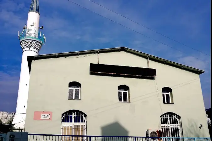 Orta Cami kapak fotoğrafı