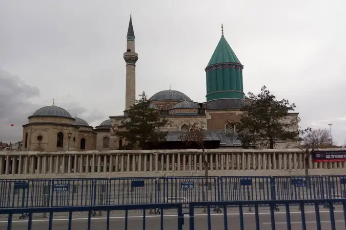 Mevlana Cami kapak fotoğrafı