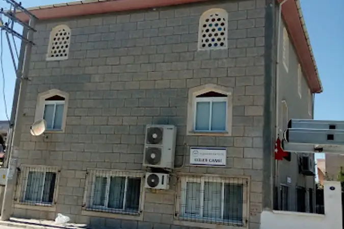 Güler Cami kapak fotoğrafı
