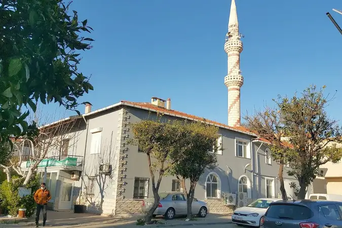 Yalı Cami kapak fotoğrafı