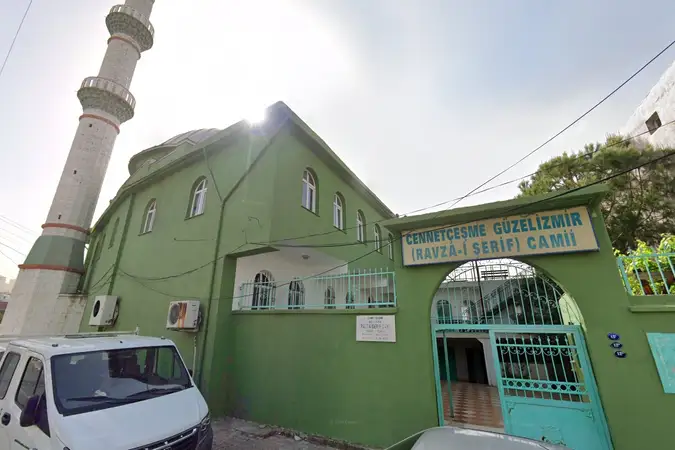 Eski İzmir Güzel İzmir Cami kapak fotoğrafı