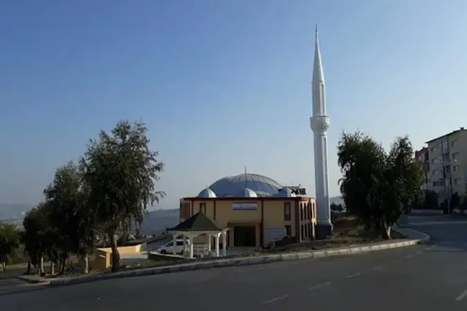 Hoca Ahmet Yesevi Cami kapak fotoğrafı