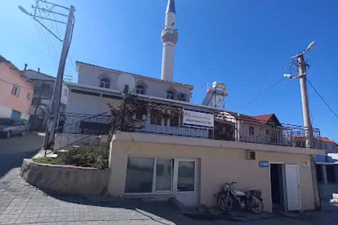 Kavacık Mahallesi Cami kapak fotoğrafı