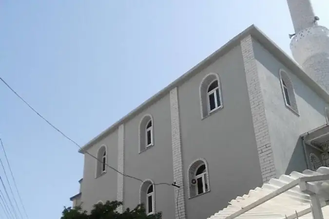 Yunus Emre Cami kapak fotoğrafı