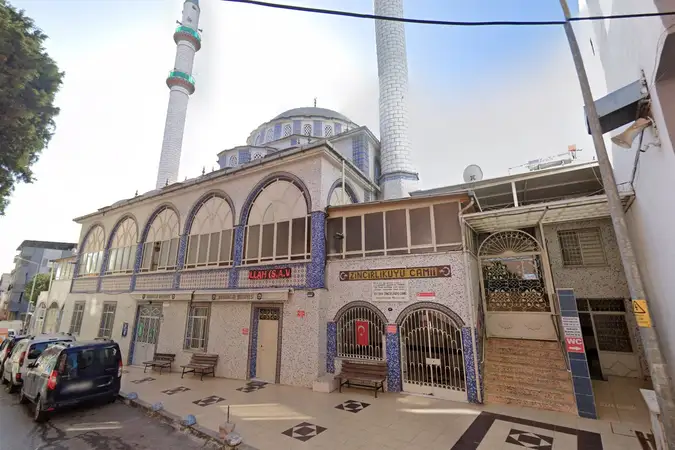Zincirli Kuyu Cami kapak fotoğrafı
