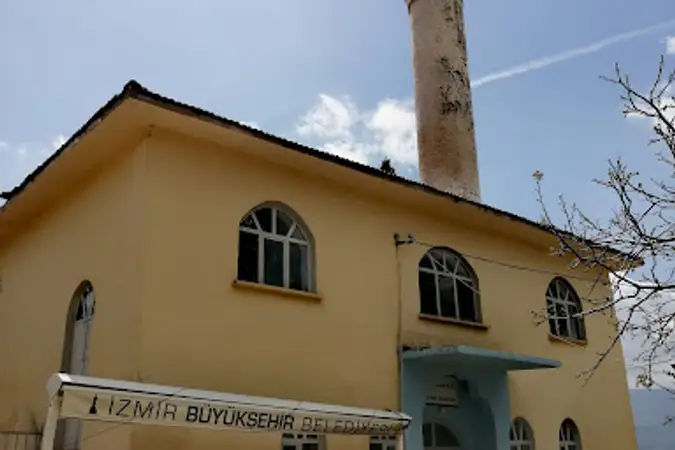 Sütçüler Yukarı Cami kapak fotoğrafı